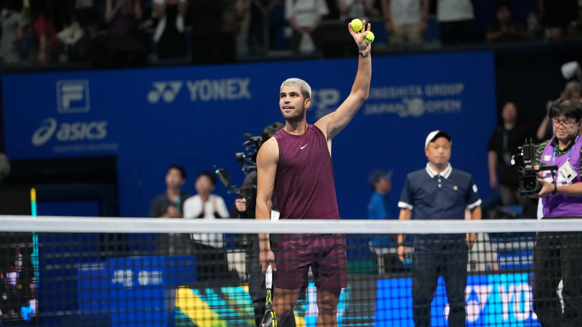 Tenis.- Carlos Alcaraz avanza firme a semifinales de Tokio
