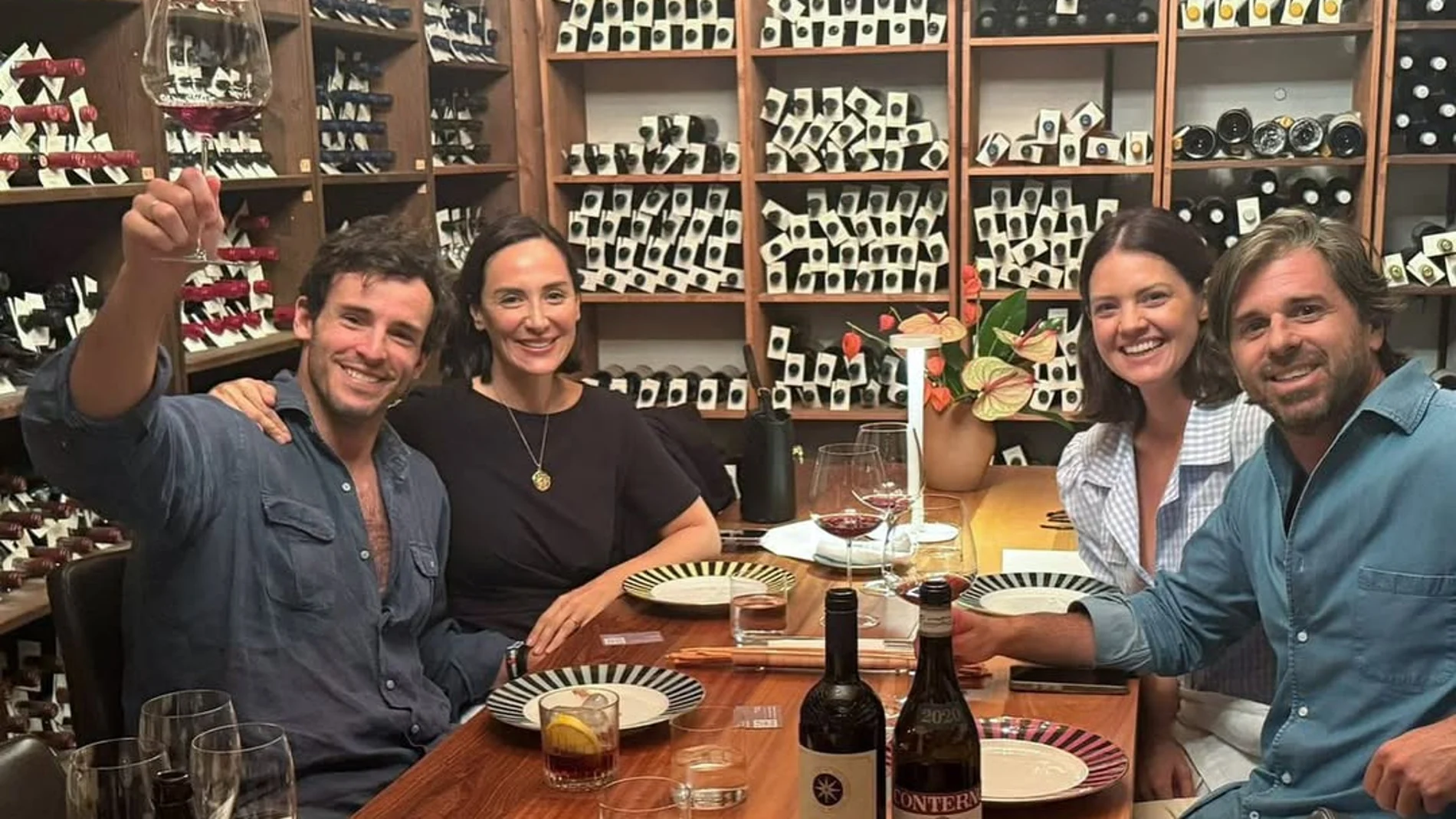 Tamara Falcó e Isabell Junot en Italia.