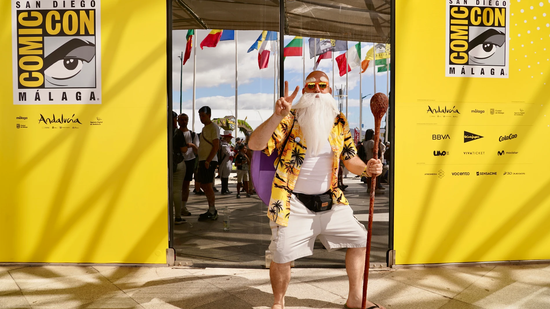 Ambiente en la última jornada de la San Diego Comic-Con en Málaga, a 28 de septiembre de 2025Asistentes a la cuarta jornada de la San Diego Comic-Con en Málaga, a 27 de septiembre de 2025 en Málaga (Andalucía, España). La última jornada de la convención de cómics más famosa del mundo celebrada en Málaga ha contado con invitados muy esperados por los fans. Vestidos con los mejores cosplays, los asistentes a la Comic-Con esperaban al actor Arnold Schwarzenegger, y al dibujante estrella de DC ...