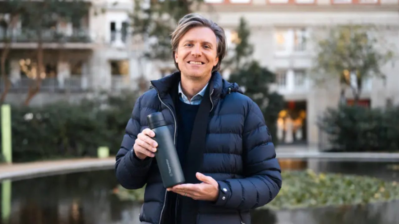 “En España se tiran 30 millones de botellas de plástico cada día”