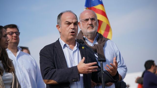 Turull (Junts) afirma que sus reproches no son a los andaluces, sino al Estado "por el expolio a Cataluña"