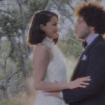 La cantante Selena Gómez y el productor Benny Blanco se casan en California