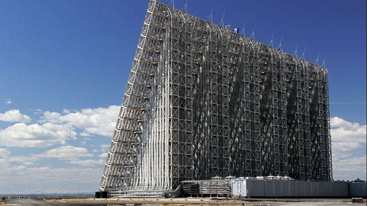 Rusia construyó el radar más potente de la historia. Y luego hizo creer que ya no funcionaba