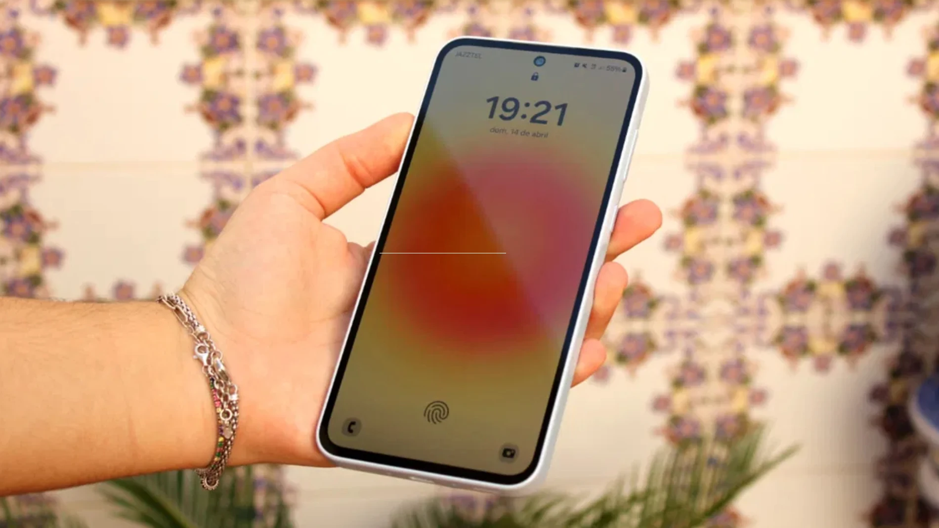 El Samsung Galaxy A35 5G monta una gran pantalla AMOLED de 6,6 pulgadas