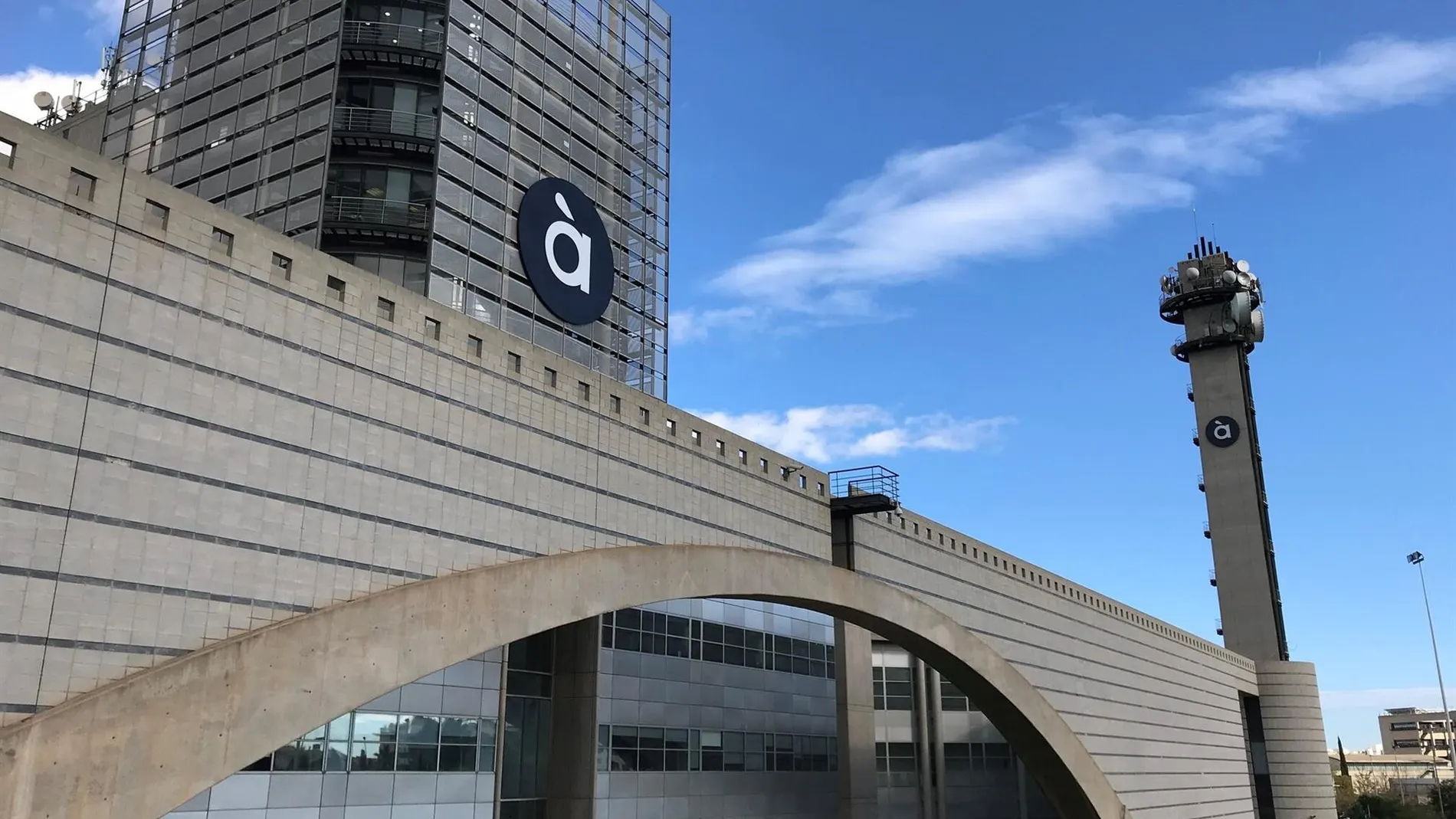 La jueza de la dana da un día a À Punt para que alegue sobre el "retraso" en la entrega del video del Cecopi del 29O