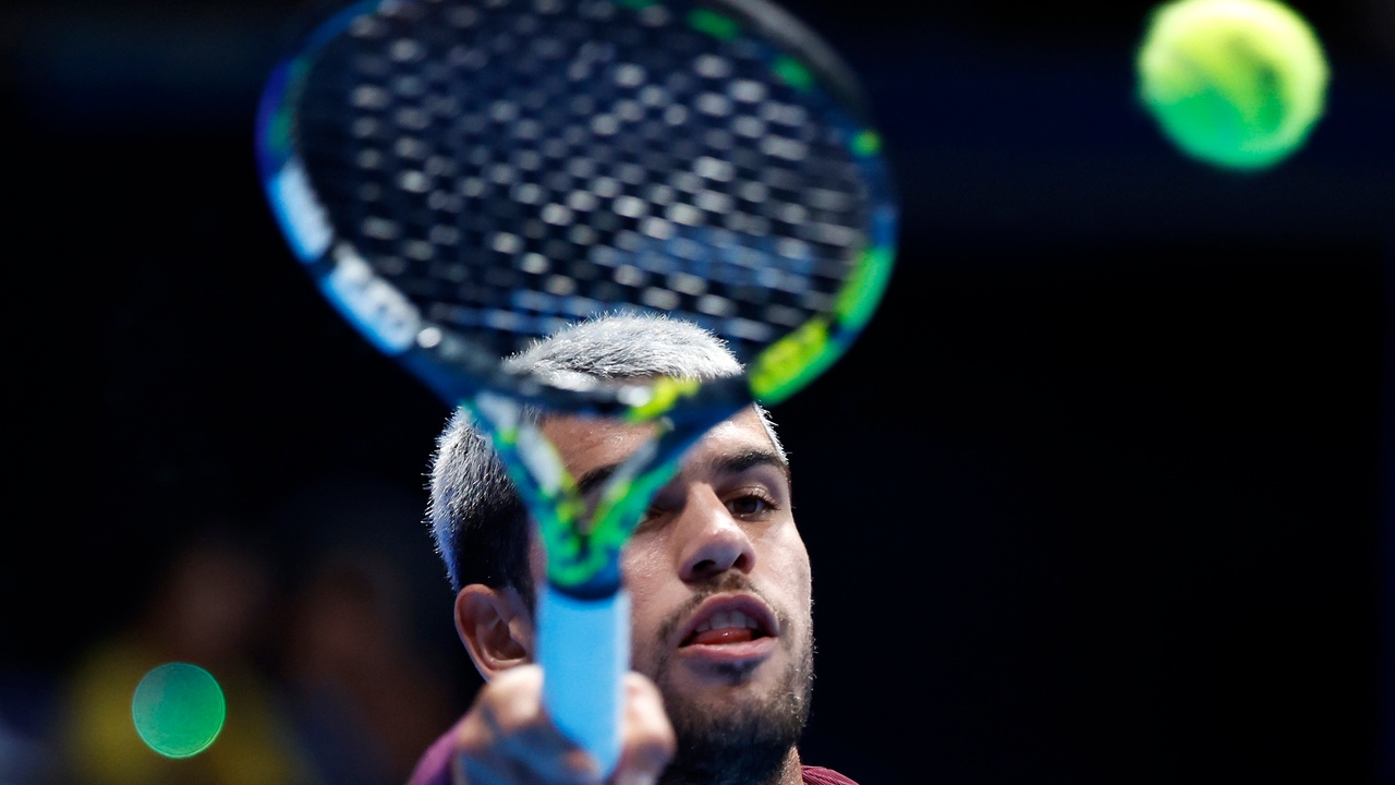Tras ganar en Tokio, Alcaraz se da de baja en el Masters 1.000 de Shanghái: ¿cómo afecta a la pelea con Sinner por el número uno?