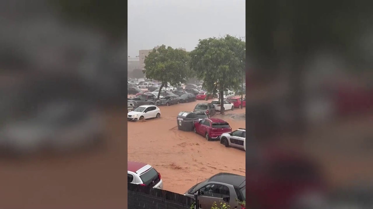 Dos heridos graves en Ibiza tras sufrir caídas durante el temporal