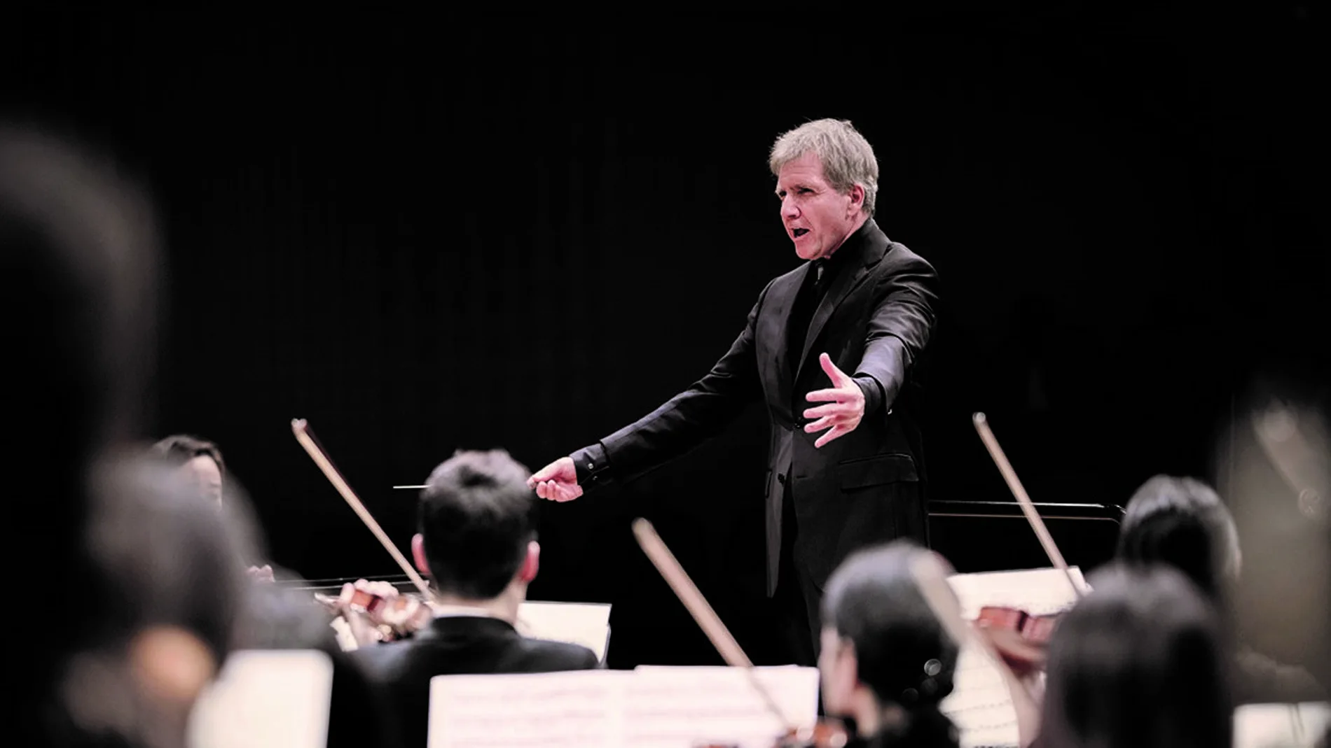 El director de orquesta Thierry Fischer