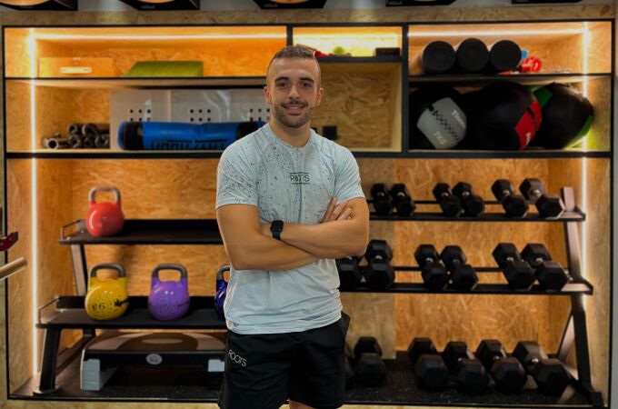 Carlos Álvaro, readaptador y preparador físico: ''Entrenar fuerza constituye un factor decisivo para la salud y la supervivencia a largo plazo''