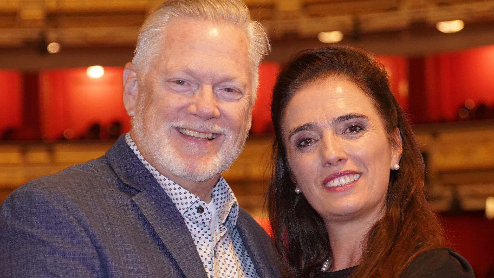 Gregory Kunde (Usaka) y Ermonela Jaho (Iris)