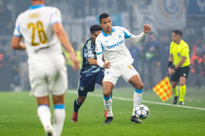 FOOTBALL - CHAMPIONS LEAGUE - MARSEILLE v AJAX