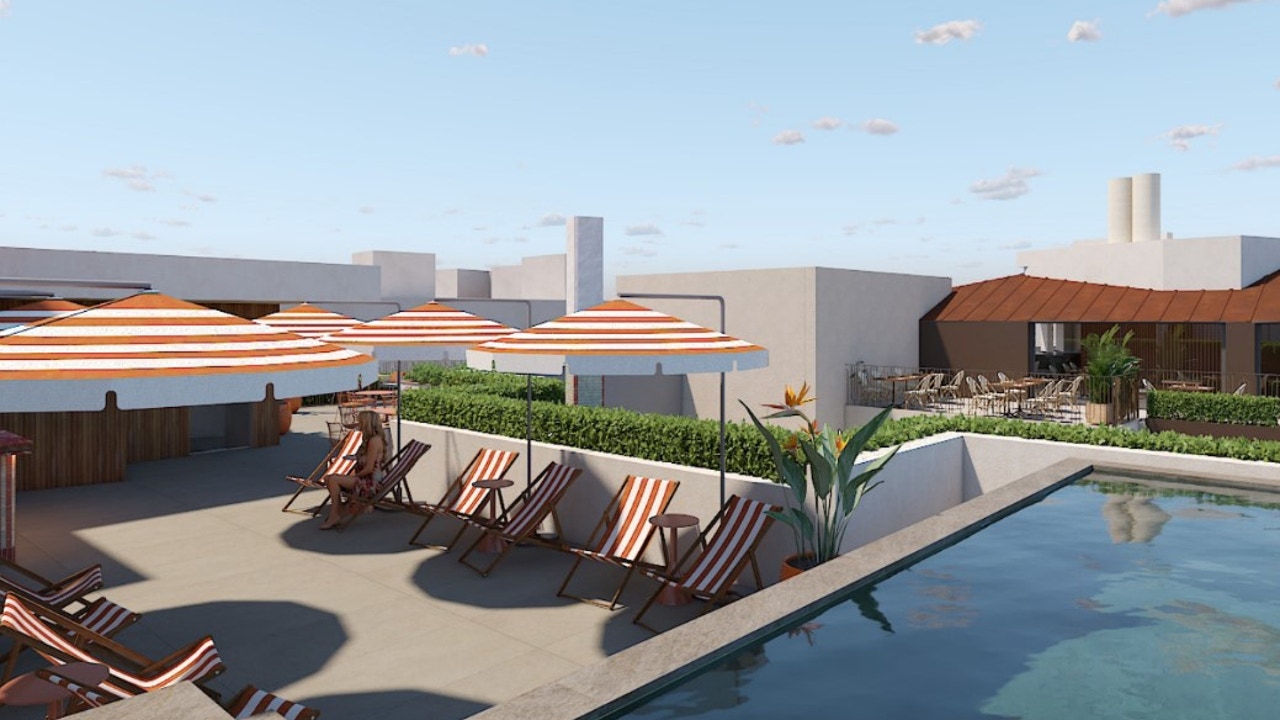 Terraza con piscina y alta cocina, los atractivos del primer cinco estrellas de Murcia