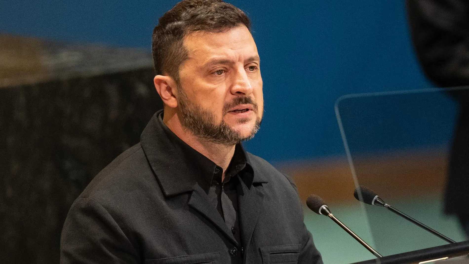 Ucrania.- Zelenski denuncia que la central nuclear de Zaporiyia sufre el "apagón" más prolongado hasta la fecha