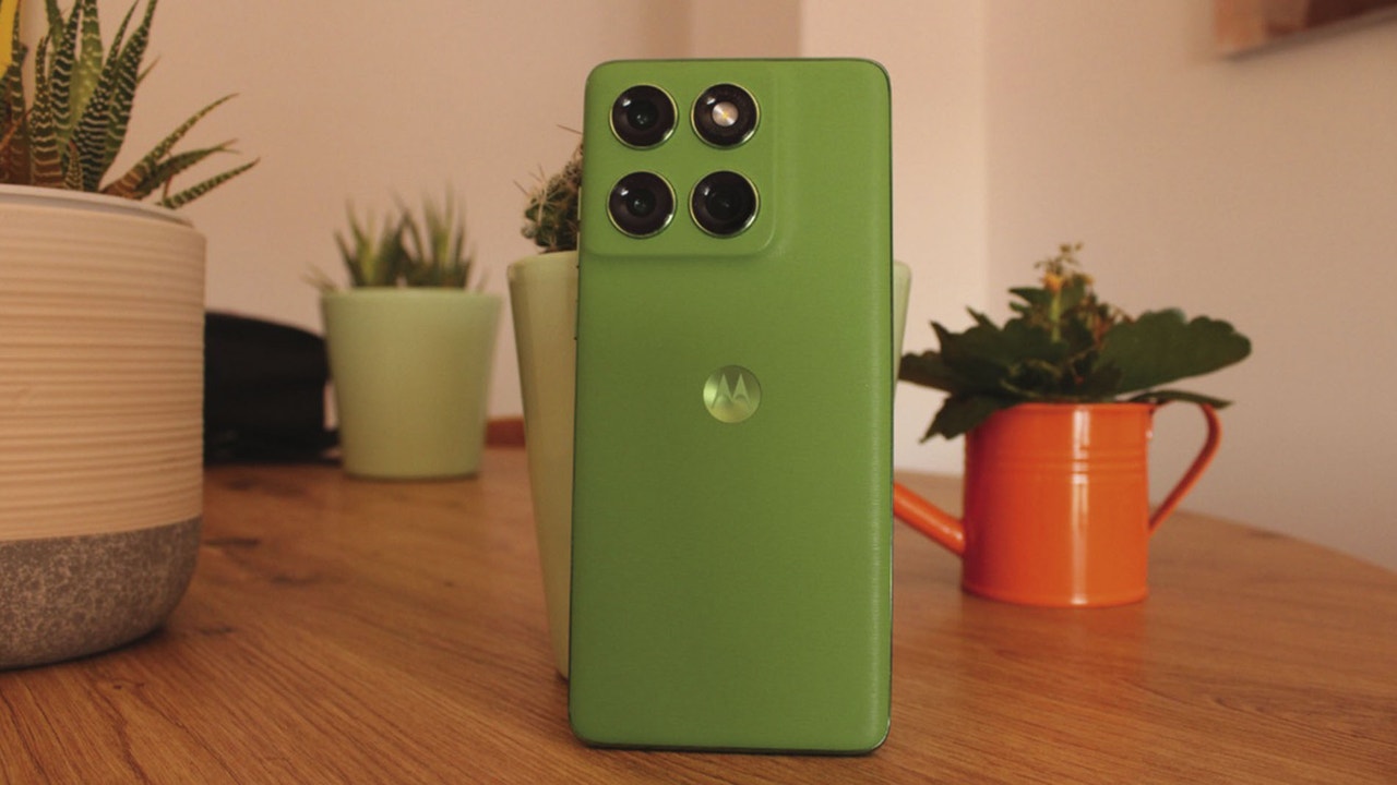 Este móvil de Motorola es un diamante en bruto dentro de la gama media y ahora sale muy barato