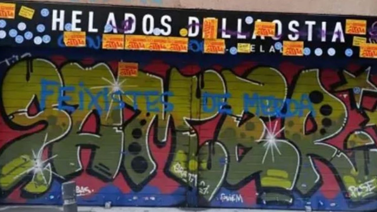 El acoso a los comercios de Cataluña por el uso del castellano: de las multas al vandalismo callejero