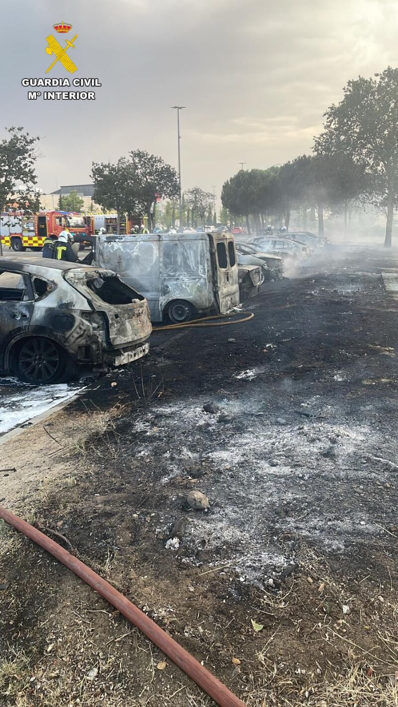 Fuego en Intu Xanadú