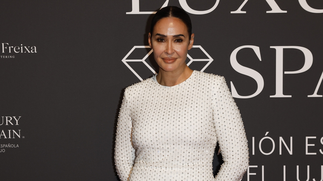 Eugenia Martínez de Irujo y Vicky Martín Berrocal se visten de novias (cada una con su estilo) en una noche de lujo en Madrid