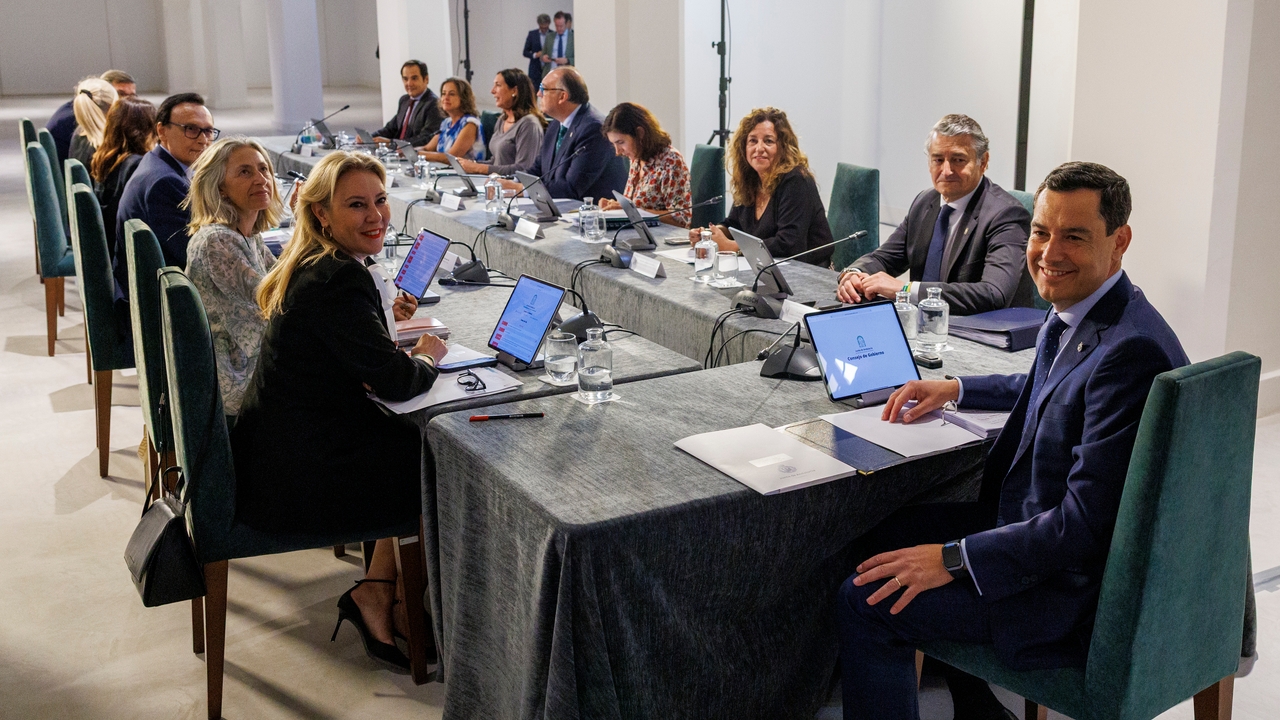 Andalucía universaliza la deducción de 200 euros por hijo en el IRPF
