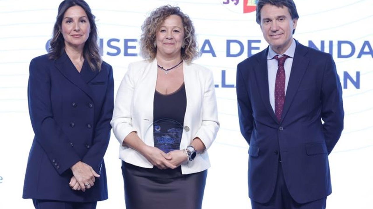 La Consejería de Sanidad, galardonada con el Premio al Liderazgo Sanitario en Salud Mental