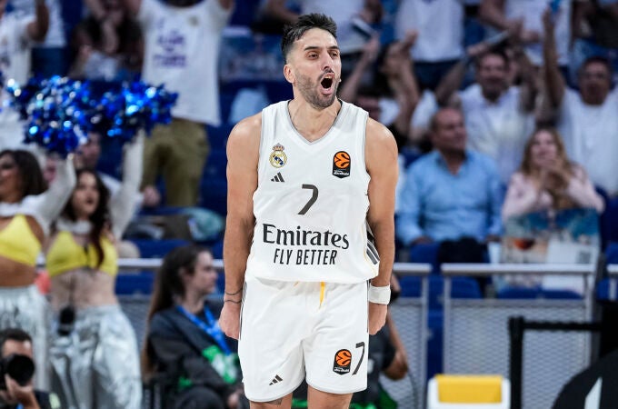 Real Madrid v Olympiacos Piraeus - Turkish Airlines Euroleague 2025/26 League Phase MD2 Real Madrid v Olympiacos Piraeus - Turkish Airlines Euroleague 2025/26 League Phase MD2