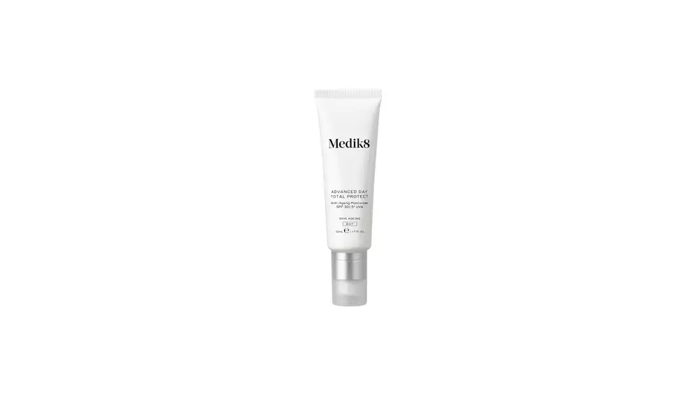 Advanced day total protect SPF30.