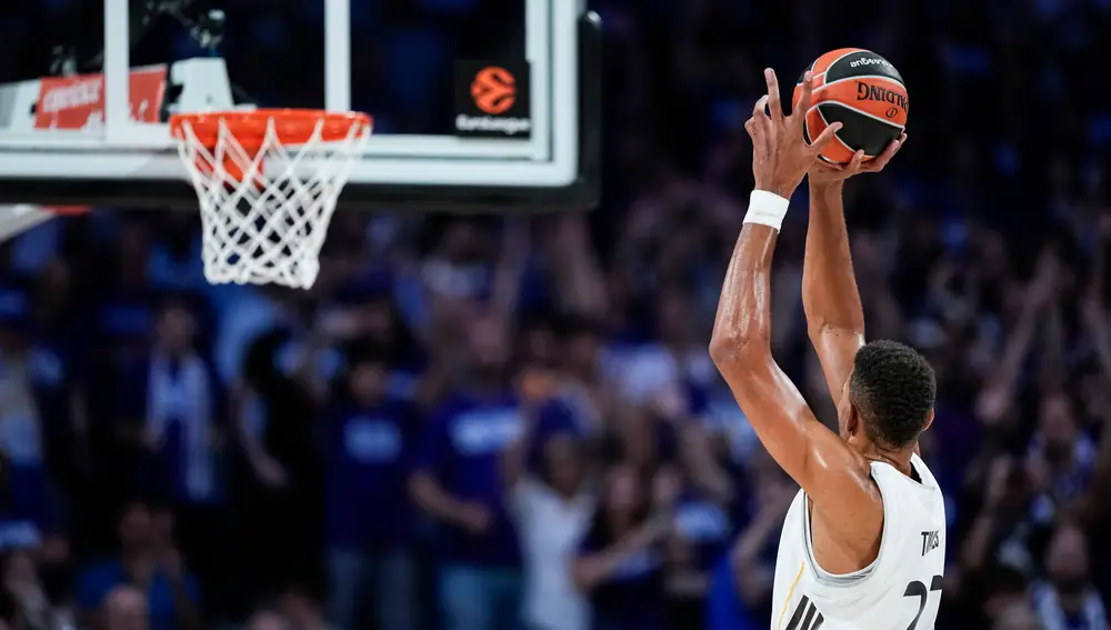 Real Madrid v Olympiacos Piraeus - Turkish Airlines Euroleague 2025/26 League Phase MD2