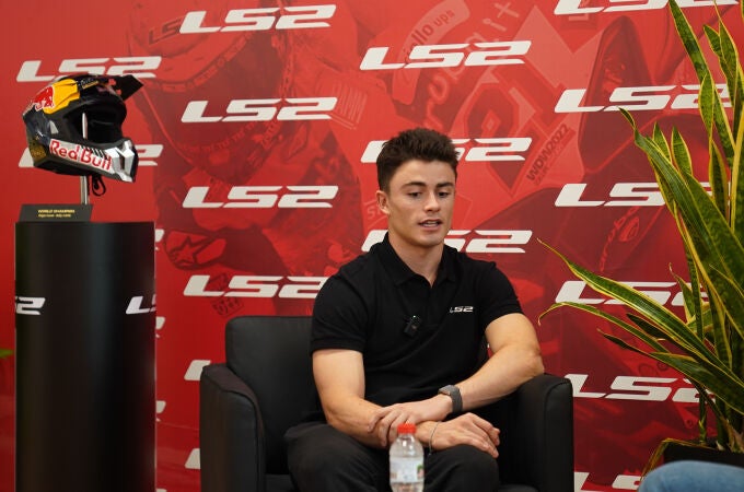 Manu González, en la sede de LS2 en Tarrassa