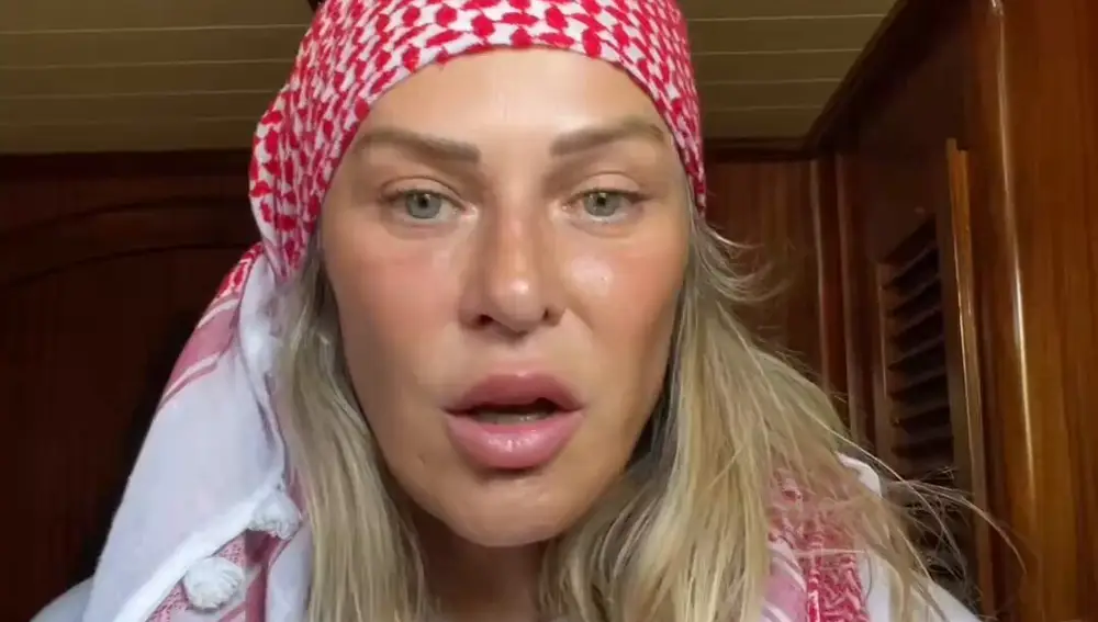 Ana Alcalde (Barbie Gaza)