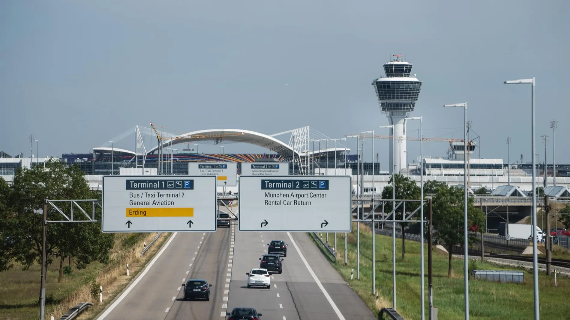 Alemania.- Cierra el aeropuerto de Múnich, el segundo más grande de Alemania, tras el avistamiento de drones