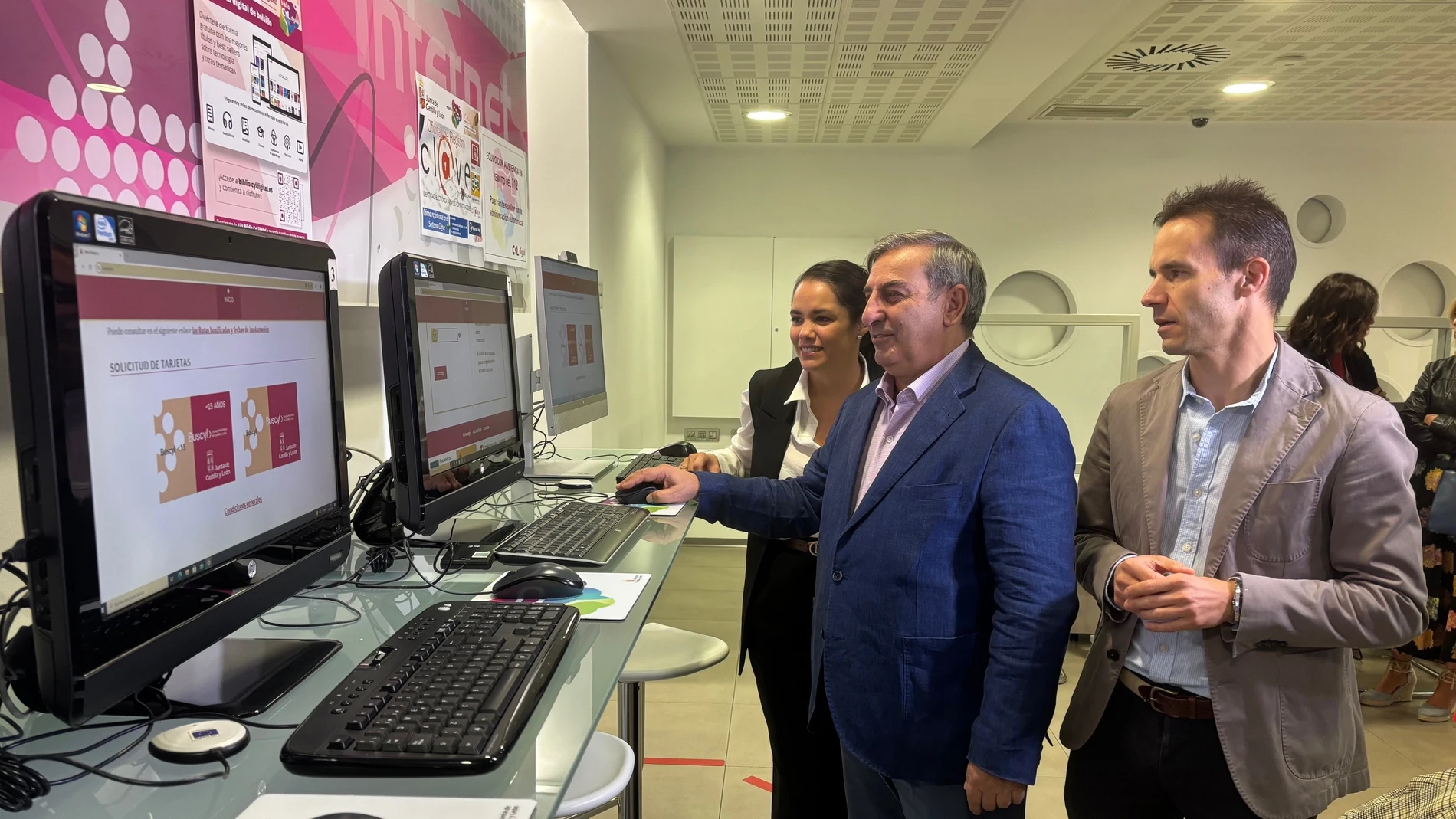 El consejero José Luis Sanz Merino presenta el programa