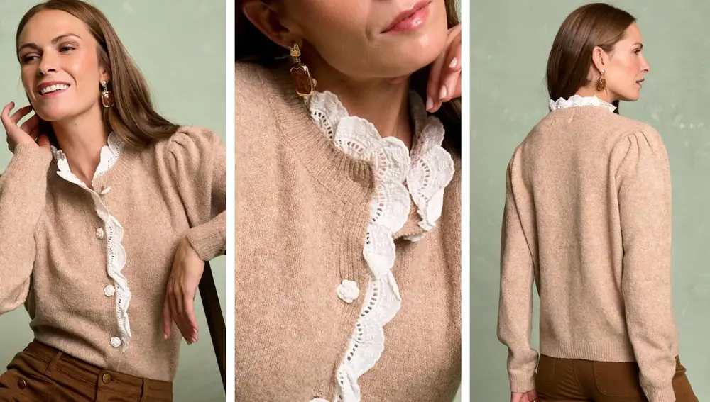 Jersey Encaje Antara en camel con cuello de encaje blanco y botones en forma de rosa (59,95€)