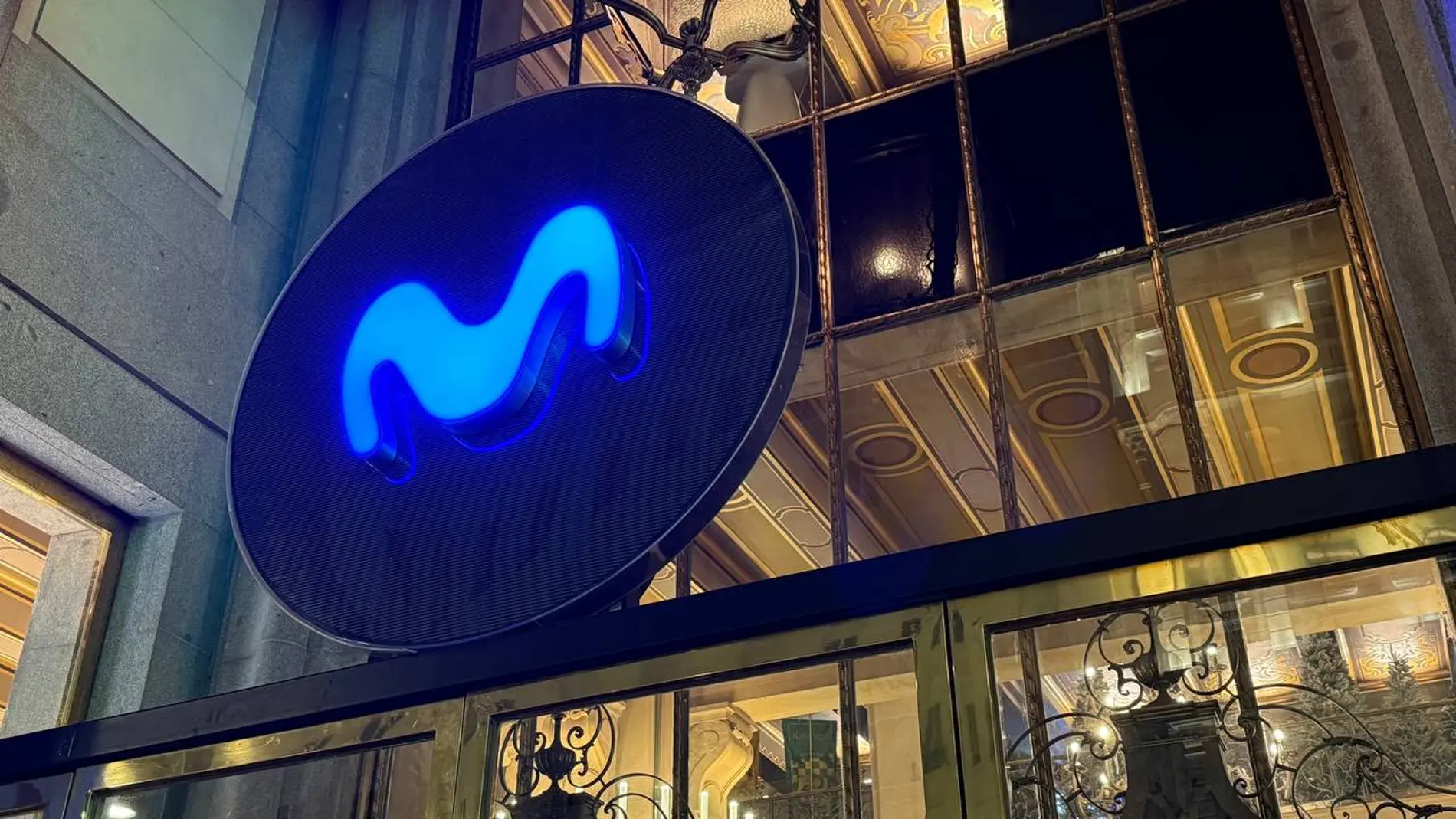 Entrada al Espacio Movistar, en el Edificio Telefónica