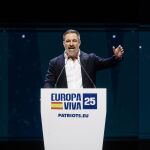 AMP.- Abascal exige la dimisión de Sánchez tras el informe de la UCO sobre los pagos en efectivo del PSOE a Ábalos