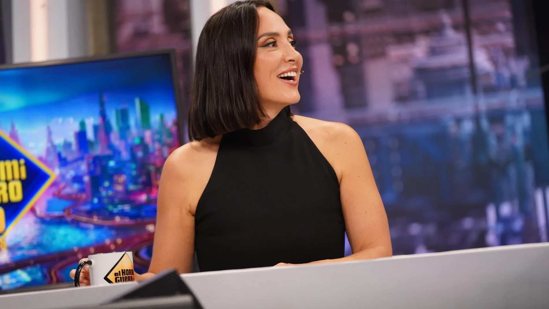 Tamara Falcó y su look elegante.