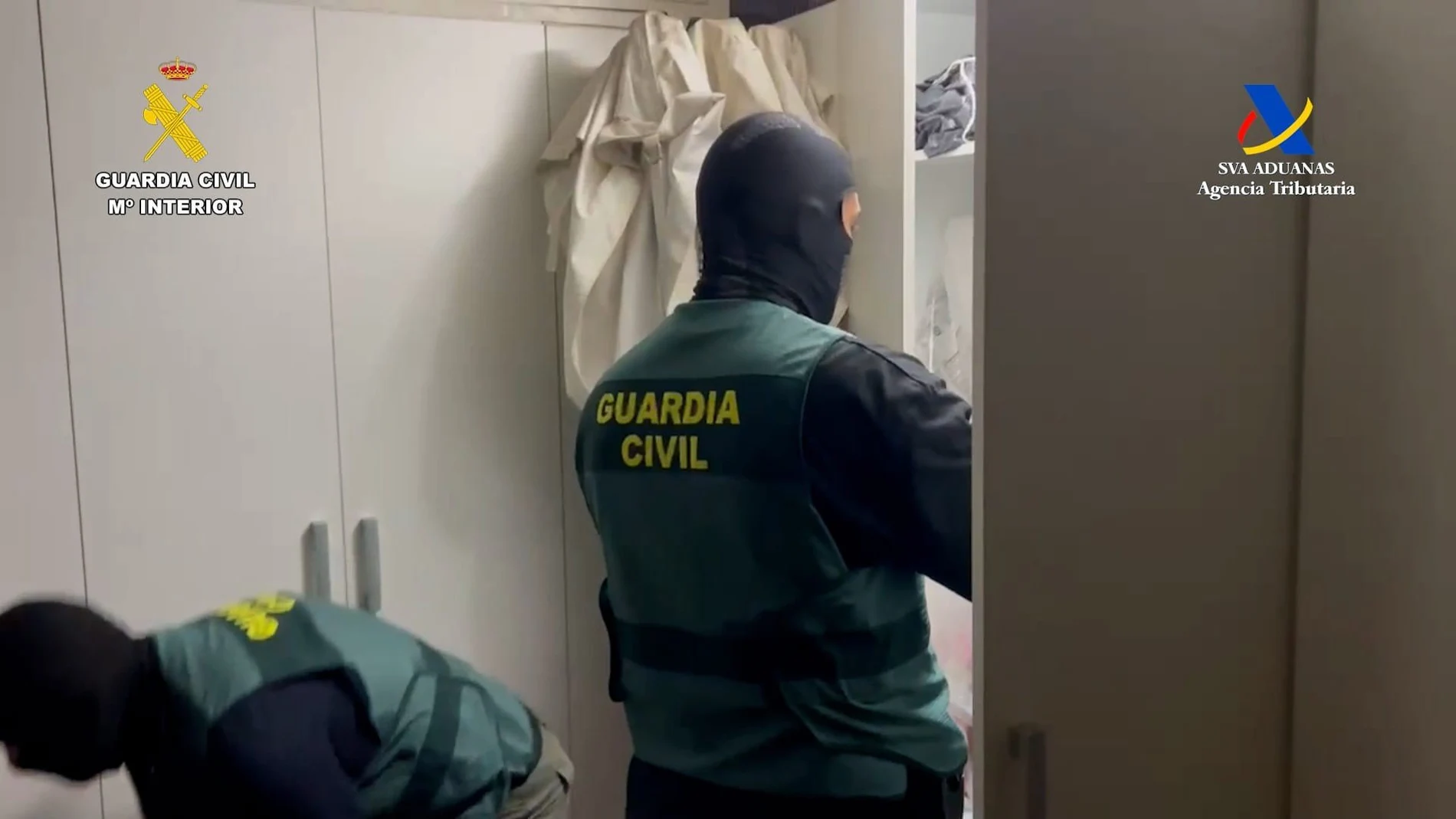 Guardia Civil en el momento de la operación