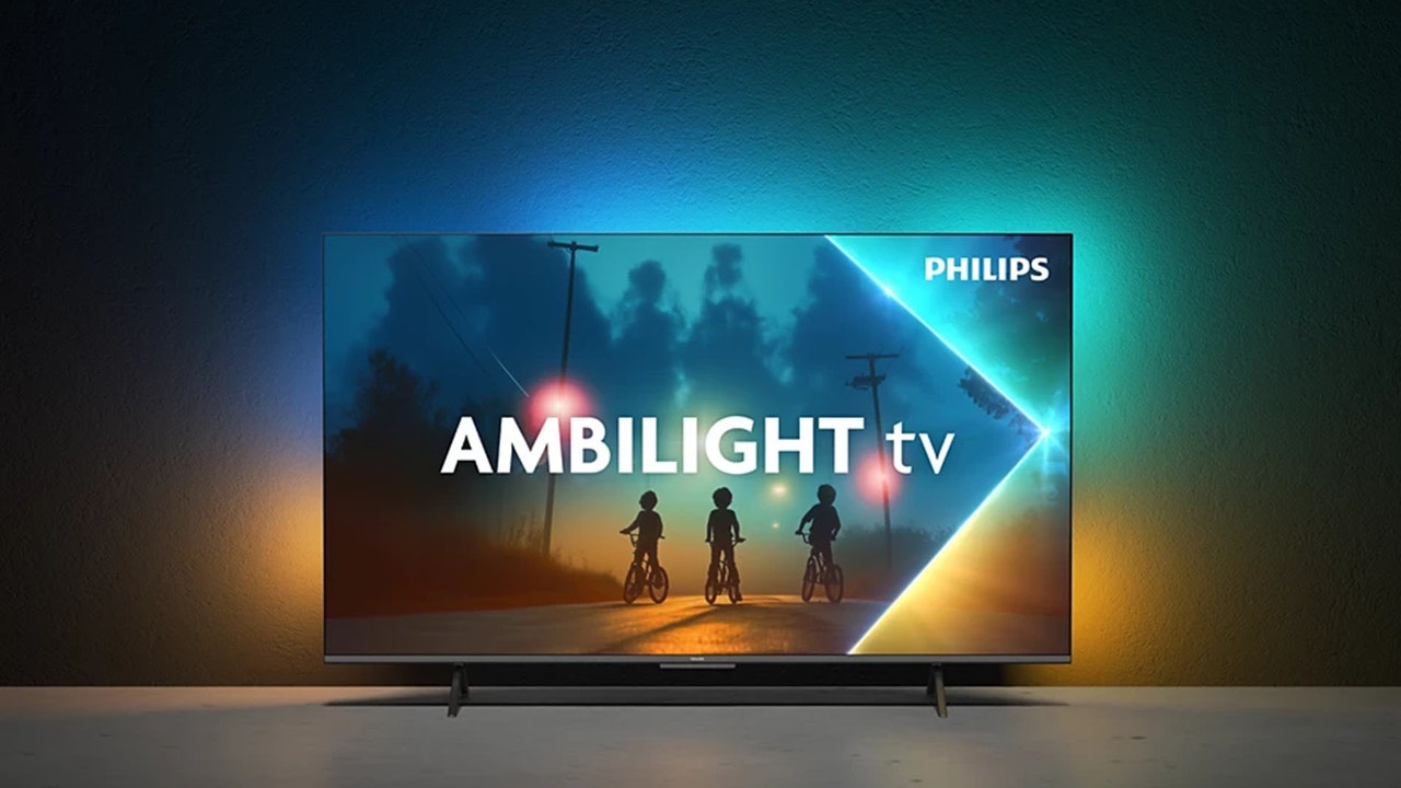 Si buscas una televisión 4K que de color a tu salón, esta Philips de 55 pulgadas con Ambilight tiene un ofertón