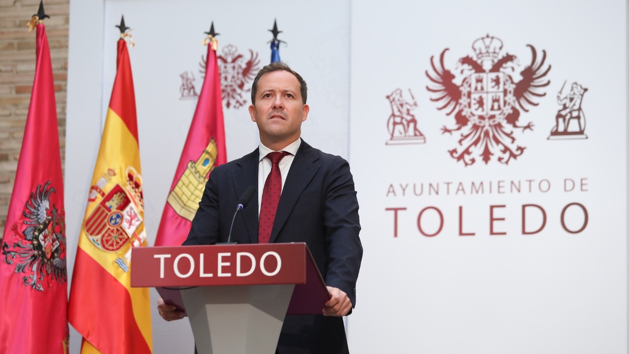 Velázquez justifica la actuación de la Policía contra Bolt: "No tienen licencia para servicios urbanos"