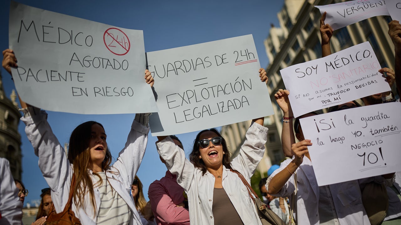 Los médicos madrileños advierten a Mónica García: "La profesión ha despertado y esto no va a parar"