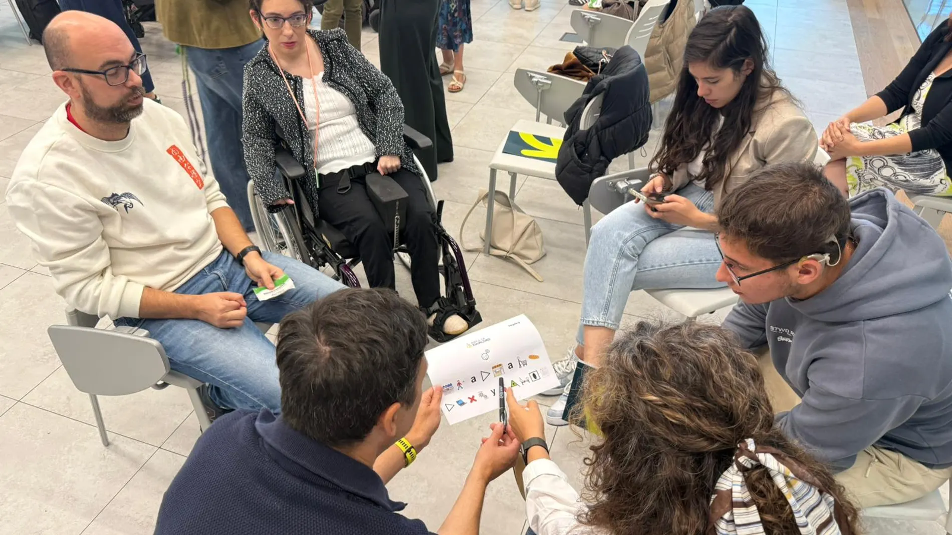 "World Café" sobre Inteligencia Artificial inclusiva en Valladolid