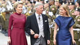Los Reyes Matilde y Felipe de Bélgica con su hija Elisabeth