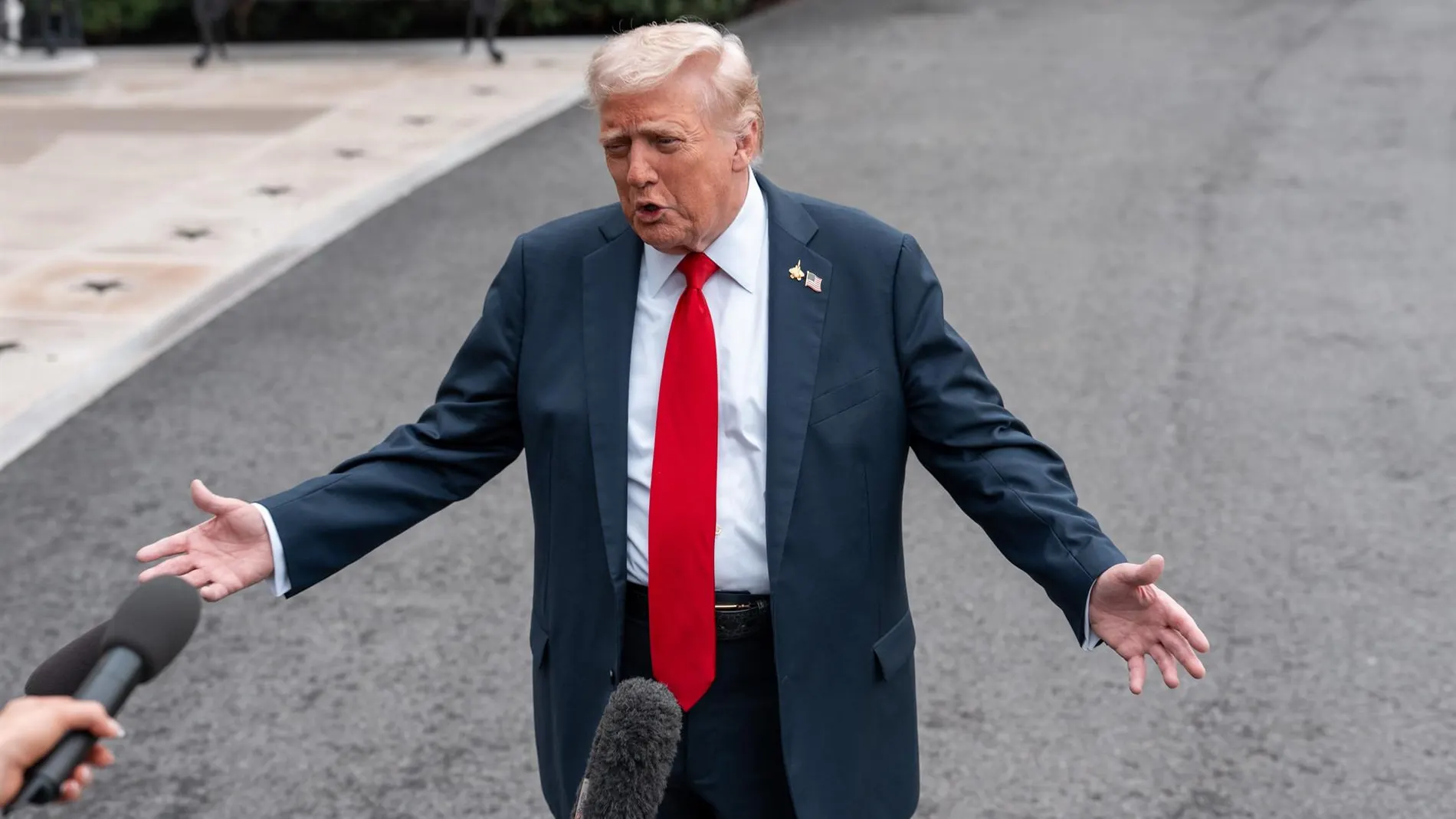 O.Próximo.- Trump dice que Israel se está conteniendo y avisa a Hamás que no tolerará más retrasos en las negociaciones
