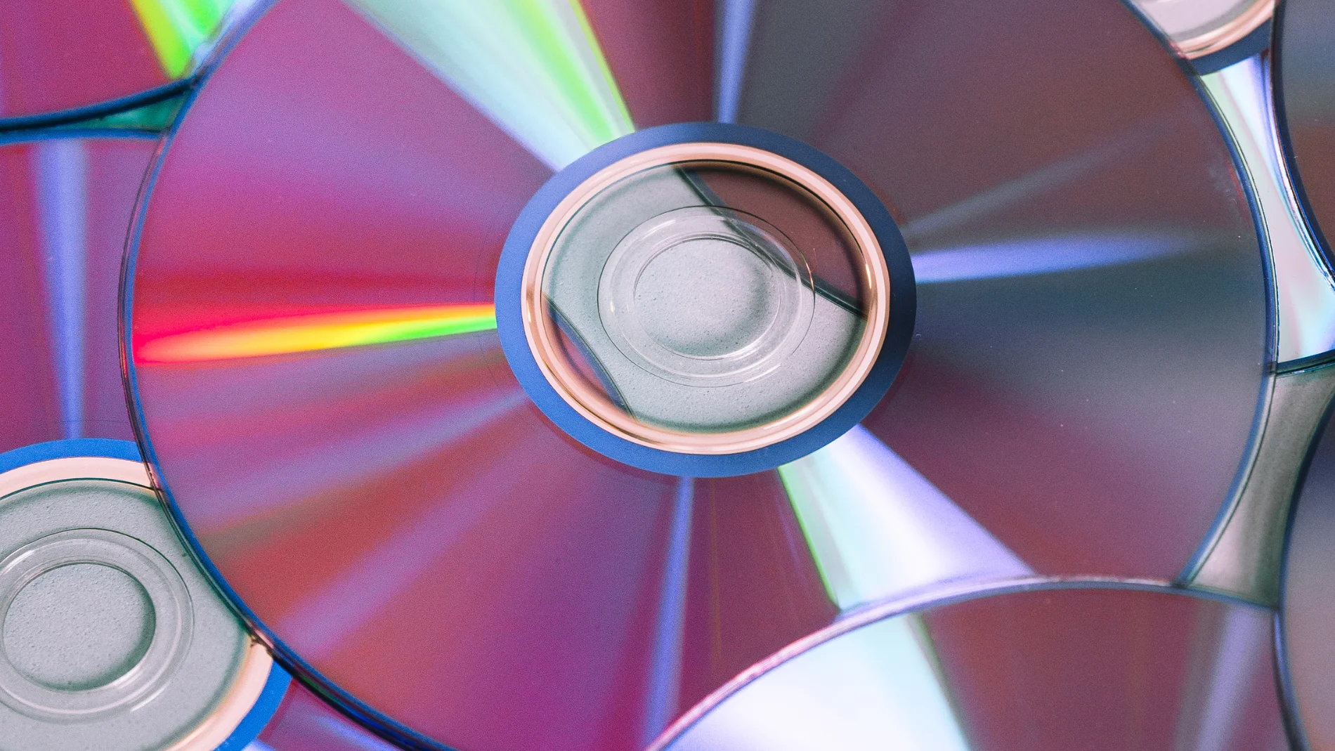 Estos CD ´s se subastan por más de 7.000 euros y es posible que tengas alguno perdido por casa