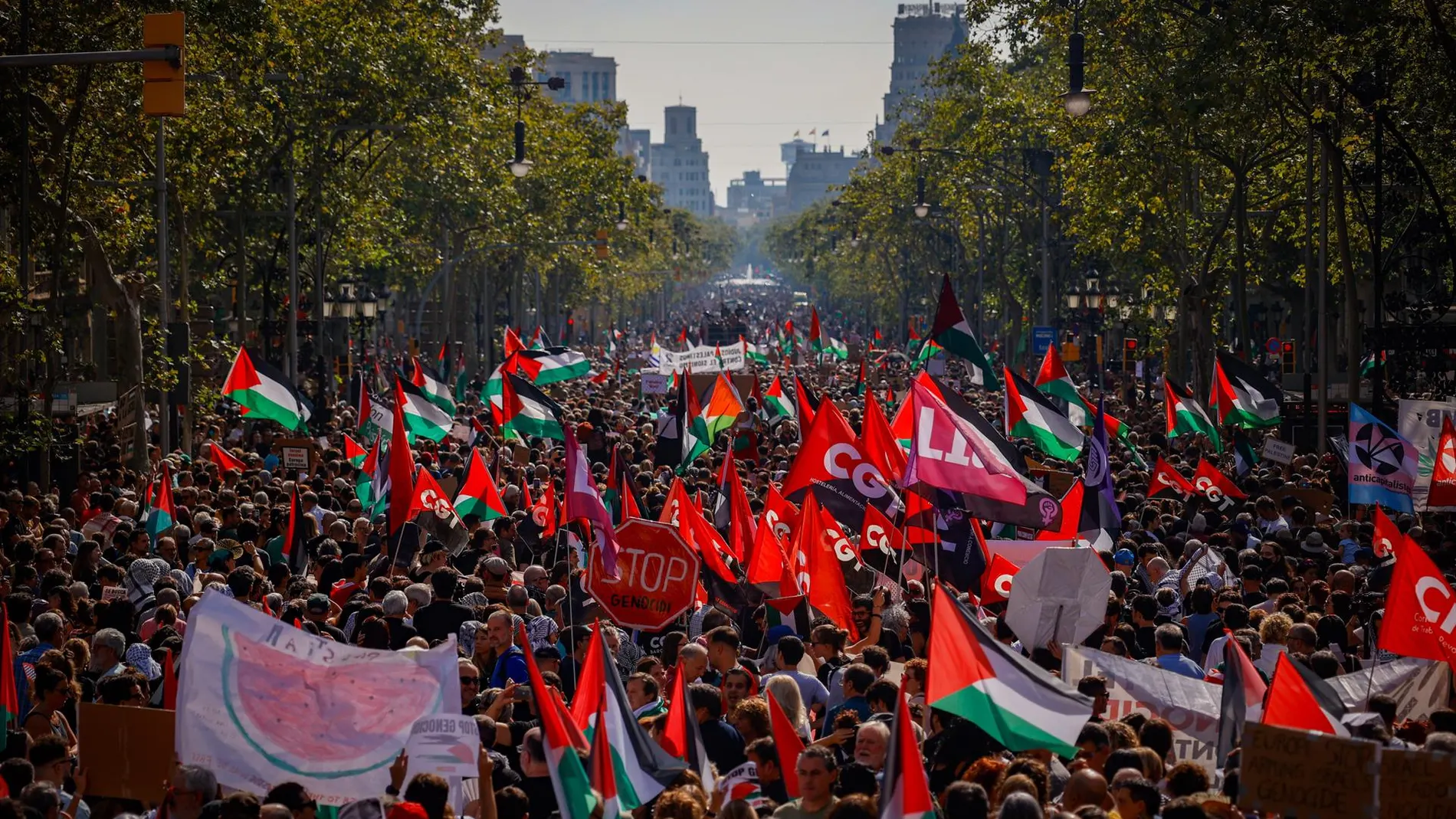Unos 70.000 manifestantes en Barcelona por Gaza según el Ayuntamiento y 300.000 según la organización