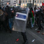 Manifestación en Barcelona para apoyar a Palestina bajo el lema ‘Fi al comerç d'armes i a les relacions amb Israel’ 