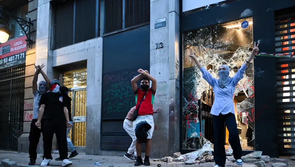 Manifestación en Barcelona para apoyar a Palestina bajo el lema ‘Fi al comerç d'armes i a les relacions amb Israel’