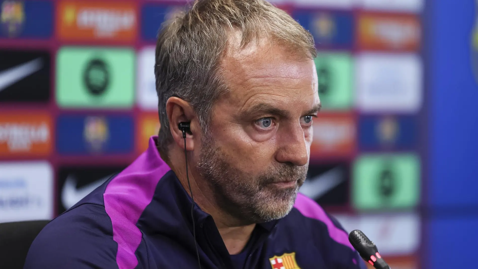Fútbol.- Hansi Flick: "Lamine Yamal no está bien, no sé si estará para el Clásico"