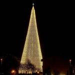 Ni Vigo, ni Barcelona, ni Madrid, el árbol de Navidad más grande de España está en este pueblo de Cantabria