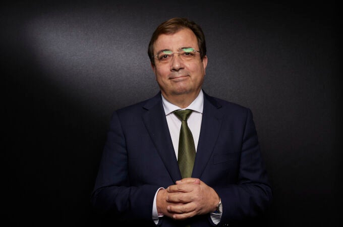 Muere el expresidente de la Junta de Extremadura Guillermo Fernández Vara a los 66 años Muere el expresidente de la Junta de Extremadura Guillermo Fernández Vara a los 66 años