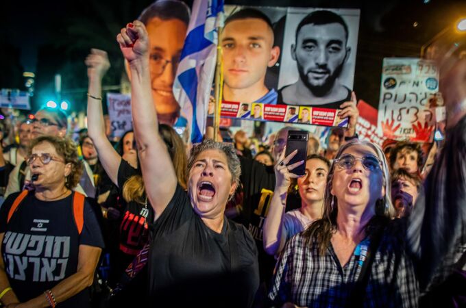 O.Próximo.- Más de 100.000 manifestantes exigen en Tel Aviv un acuerdo para la liberación de los rehenes