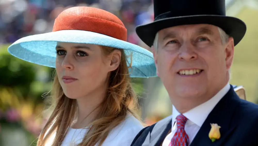 La princesa Beatriz de York y su padre, el príncipe Andrés